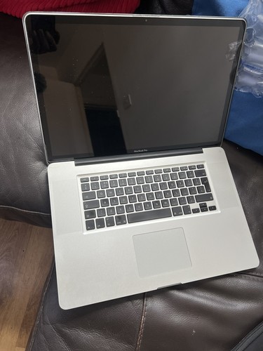 Apple macbook pro - pro, 17"