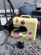 SEW-LITE Sewing Machine D6584