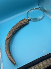 Horn Effect Handle Magnifying
