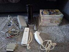 NINTENDO WII CONSOLE BUNDLE