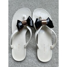 TED BAKER Slip On Flip Flops 6  White & Black