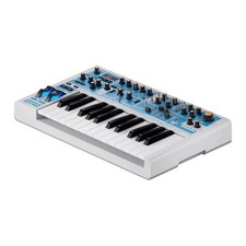 (Open Box) Novation - Bass
