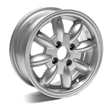 Alloy wheel 13x5 8 spoke - 13x5.5",