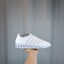 UK 8 - adidas Originals