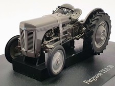 Universal Hobbies 1/32 Scale