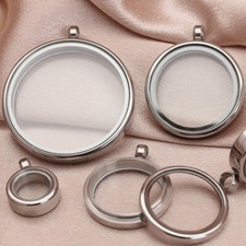 Round Photo Frame Floating