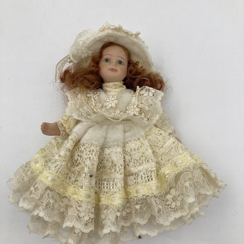 Vintage porcelain doll - doll, 7in