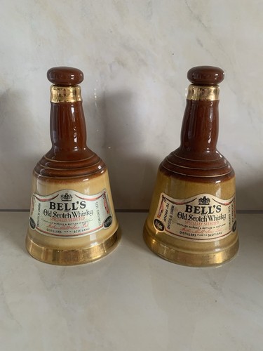 Vintage wade bell s - 2,