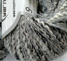 2 x 50g Textured Soft Yarn