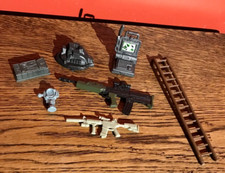 TOY SOLDIER ACCESSORY BUNDLE