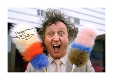 Ken Dodd 4 A4 reproduction signed picture photograph poster Choice of frame