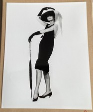 6 x Audrey Hepburn photographs