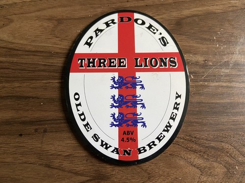 Football beer pump clip - beer,