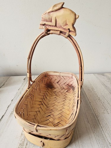 Vintage wicker bunny - , rabbit