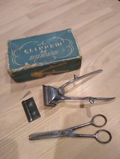 Vintage manual hair clipper by Burman with thinning scissors