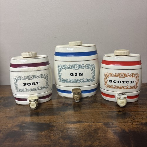 Vintage liquor decanters gin - liquor,
