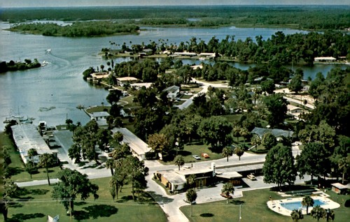 Crystal lodge motel - crystal,