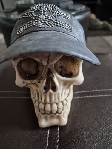 Skull ornament with sunglasses - skull,