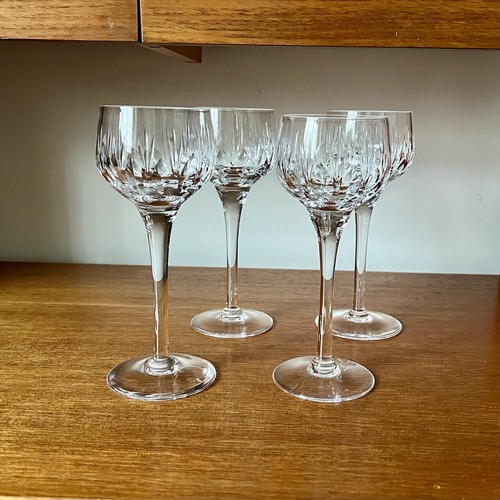 Stuart crystal salisbury - stuart,