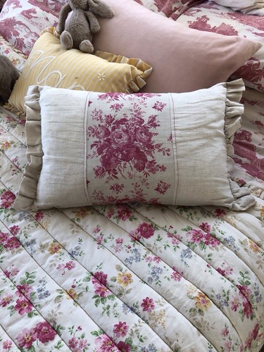 Cabbages and roses ruffled - roses,