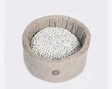 Luxury Cat Cosy Bed – Soft