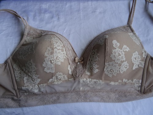 Size 38b non wire padded - size,