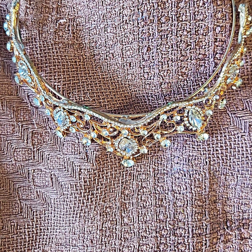 Gold tone crystal - tone,