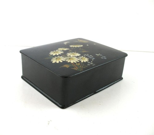 Vintage black lacquered - black,