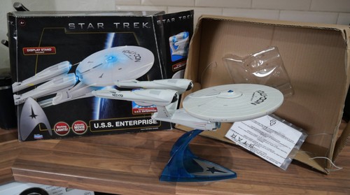 Star trek enterprise playmate - trek,