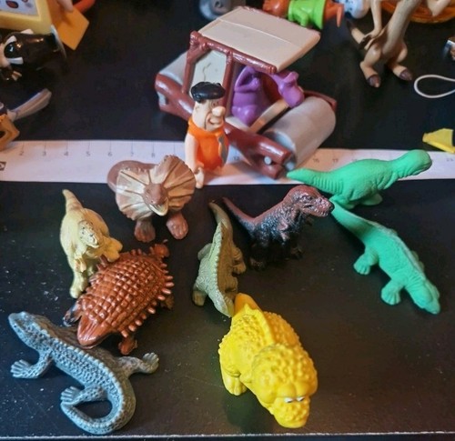 Dinosaur toys 90s 80s figures