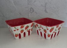 Stoneware Ceramic Berry Bowl