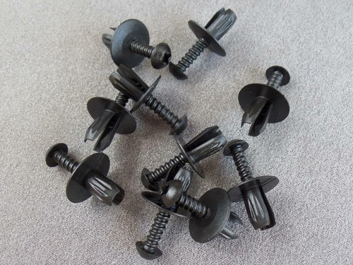 Pack fixing rivet clips - rivet,