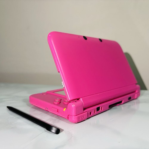 Nintendo 3ds pink handheld - 3ds,