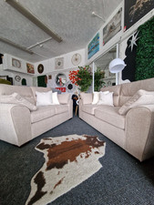 BRAND NEW Next Stamford Style