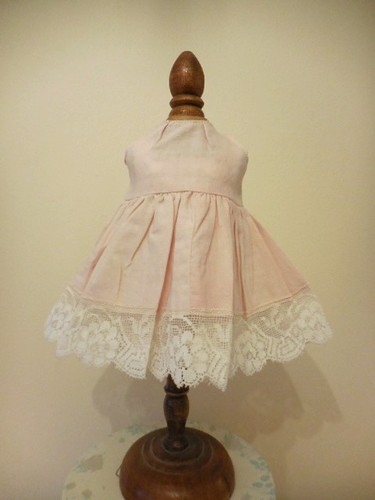 Pink cotton and - lace, for