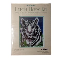 LATCH HOOK KIT Snow Tiger