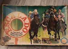 Vintage Chad Valley Escalado