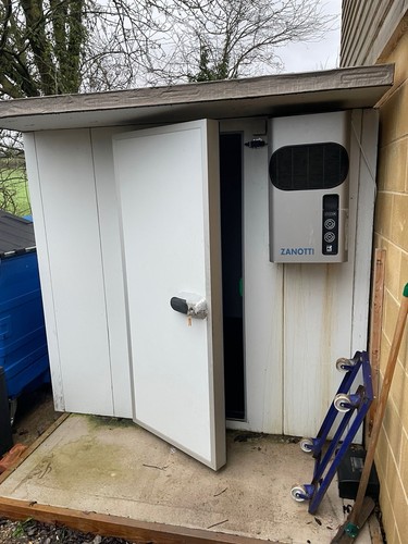 For sale used cold room - 2.2m, x