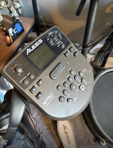 Alesis nitro piece - alesis,