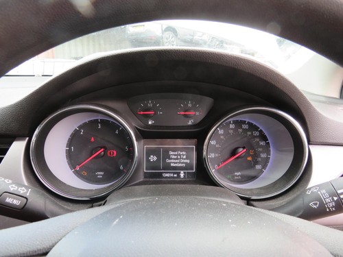 Vauxhall astra 2017 ref b633 - astra, ref-b633