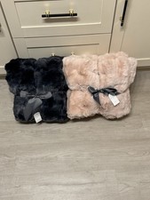 2 Cozee Home Textured Faux Fur