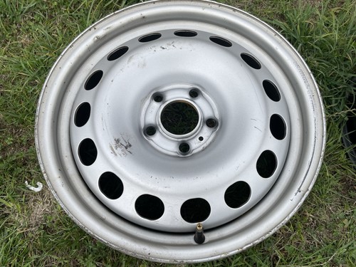 Steel wheel vivaro expert - 16",