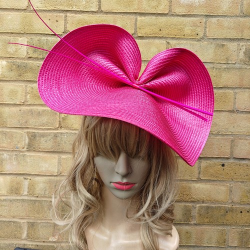 Hot pink fascinator ostrich - pink,