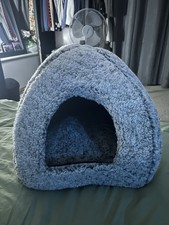 Cat Bed With Detachable Pillow