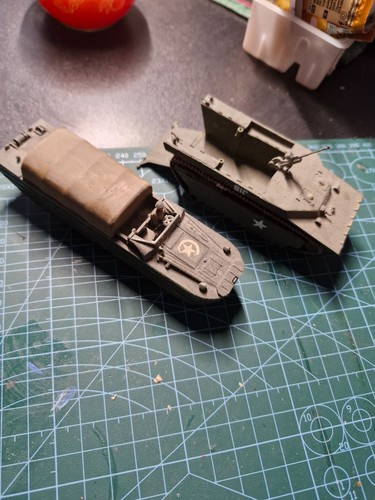 Built and painted airfix wwii - built,