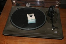 Systemdek Transcription  Turntable, Linn Basil Plus, Audio-Technica AT-F5/OCC