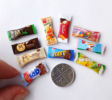 DOLLS HOUSE MINIATURE 1:12 *