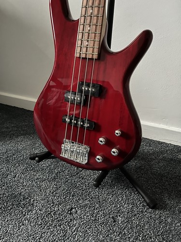 Ibanez gio gsr200 - ibanez, electric