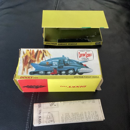 Dinky toys 104 - toys, captain