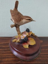 WILDTRACK SCULPTURES "WREN with BLACKBERRIES" approx 5.25" in height
